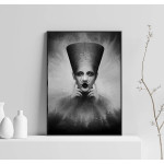 Skogens Gudinna - Mystisk svartvit poster