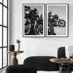 Motorcyklar på väg - Svartvit tvådelad tavla