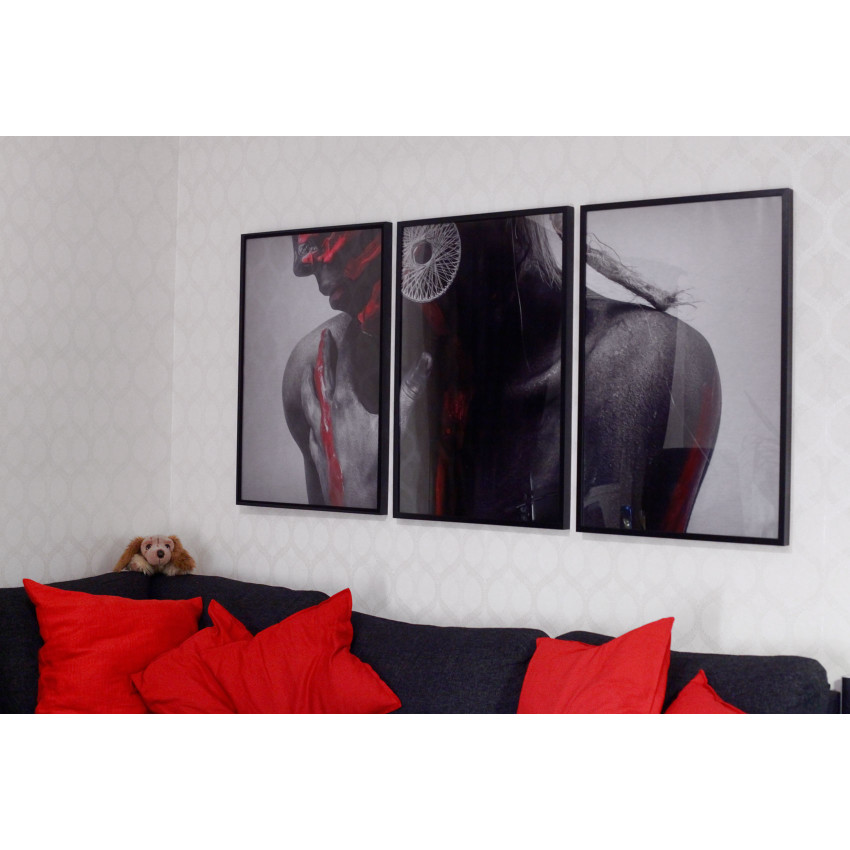 M&aring;lad kvinna med dreads - Poster tavla i tre delar