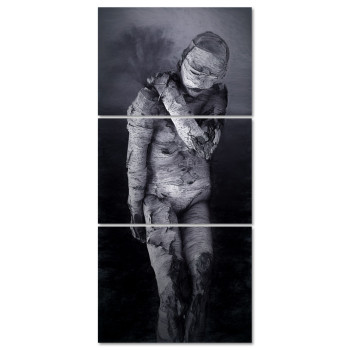 Wooden Mummy in the Fog